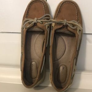 Sperry top sider boat shoes
